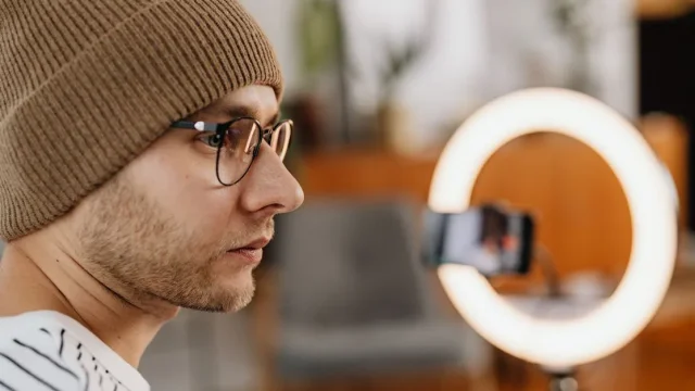 découvrez des conseils, astuces et ressources essentiels pour les créateurs de contenu afin de maximiser leur impact et développer leur audience.