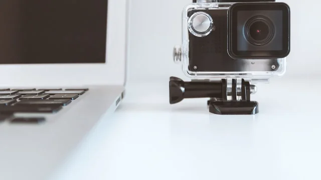 découvrez comment optimiser vos vidéos pour améliorer leur visibilité et leur performance en ligne. apprenez les meilleures pratiques en matière de référencement, de format et de partage pour captiver votre audience et maximiser votre impact.