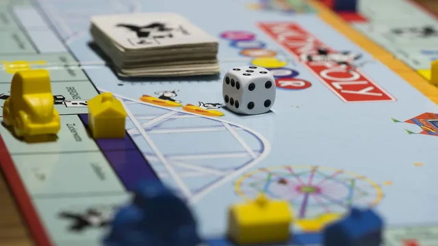 découvrez comment google exerce son monopole sur le marché numérique, les conséquences pour les consommateurs et les entreprises, ainsi que les débats autour de la régulation de la technologie. informez-vous sur les enjeux de la concurrence et l'impact de cette domination sur l'innovation.