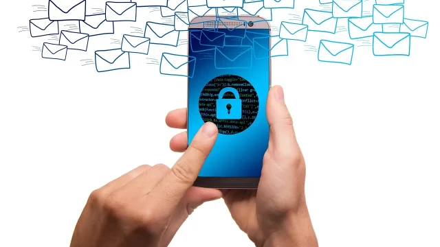 découvrez ce qu'est le spam, ses différentes formes, et comment le reconnaître et s'en protéger. apprenez à travers des conseils pratiques pour optimiser votre expérience en ligne et sécuriser vos communications.