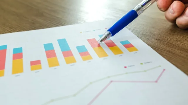 découvrez comment optimiser vos urls pour améliorer le référencement de votre site web. apprenez les meilleures pratiques pour structurer vos liens, augmenter la visibilité dans les moteurs de recherche et offrir une meilleure expérience utilisateur.