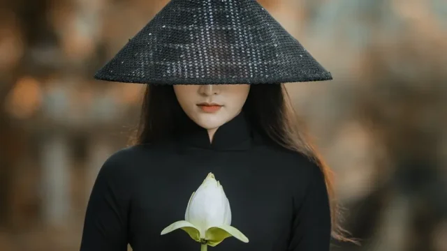 découvrez le concept du black hat, ses techniques utilisées dans le domaine du seo et du hacking, ainsi que les risques et conséquences liés à ces pratiques non éthiques.