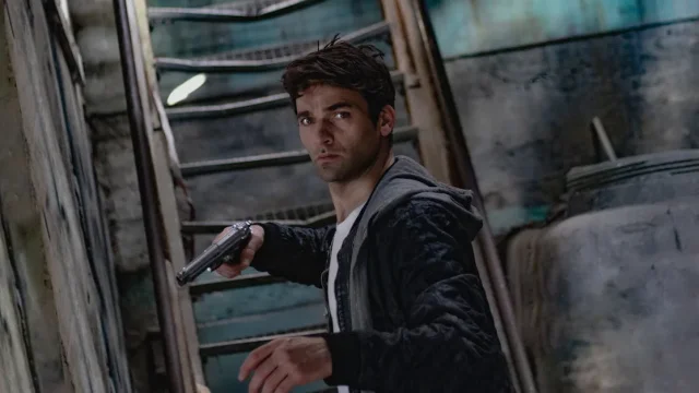 découvrez un thriller captivant rempli de suspense, de mystère et de rebondissements qui tiendront en haleine jusqu'à la dernière page.