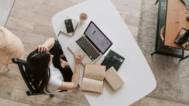 découvrez l'art du référencement naturel (seo) et apprenez à optimiser votre site web pour améliorer sa visibilité sur les moteurs de recherche. stratégies, outils et astuces pour booster votre trafic organique.