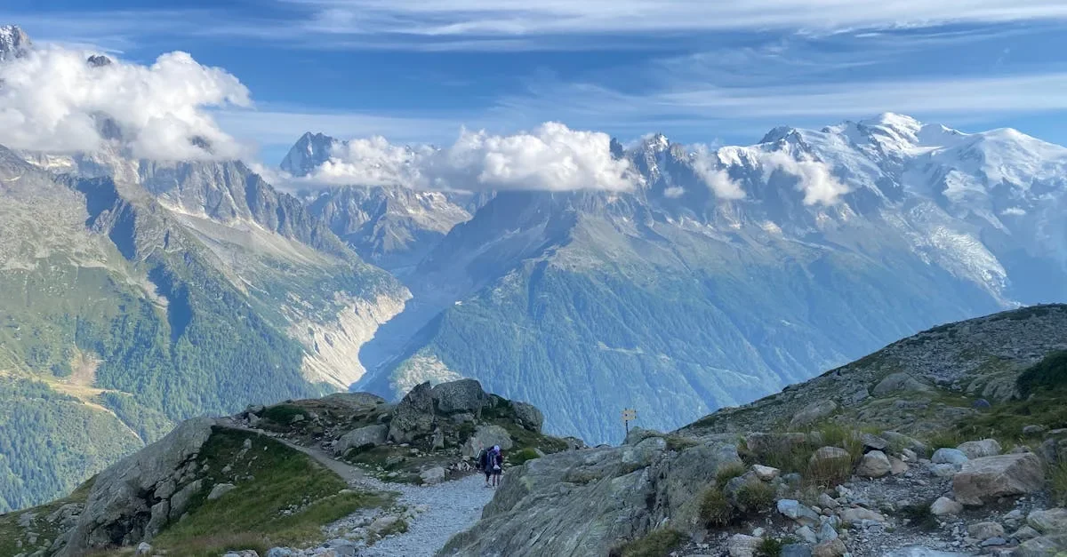 participez au seo summit et découvrez les dernières tendances, stratégies et outils pour optimiser votre référencement naturel. un événement incontournable pour booster la visibilité et la performance de votre site web !