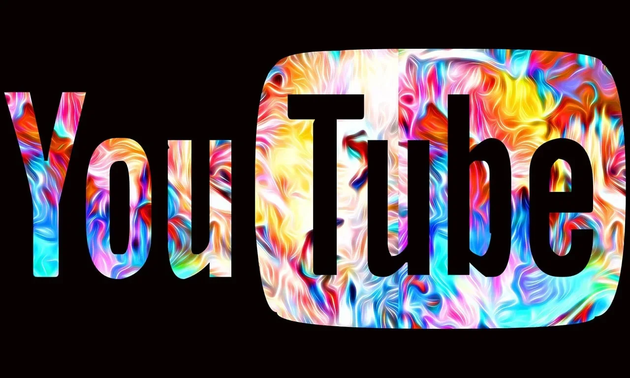 découvrez comment les annonces youtube s'affichent dans la barre latérale sur mobile et explorez les meilleures pratiques pour optimiser votre stratégie publicitaire sur smartphones.